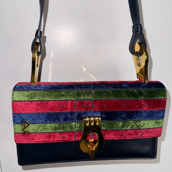 Roberta di Camerino Handbags - Roberta Di Camerino